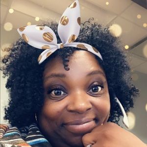 Meet your Posher, Jaton